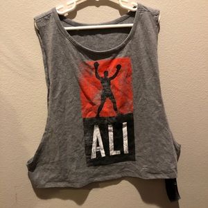 BRAND NEW WITH TAGS Muhammad Ali Cropped Tamk